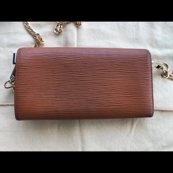 ✨Louis Vuitton Epi leather Preloved Wallet converted to a Wallet on a Chain - Picture 7 of 13